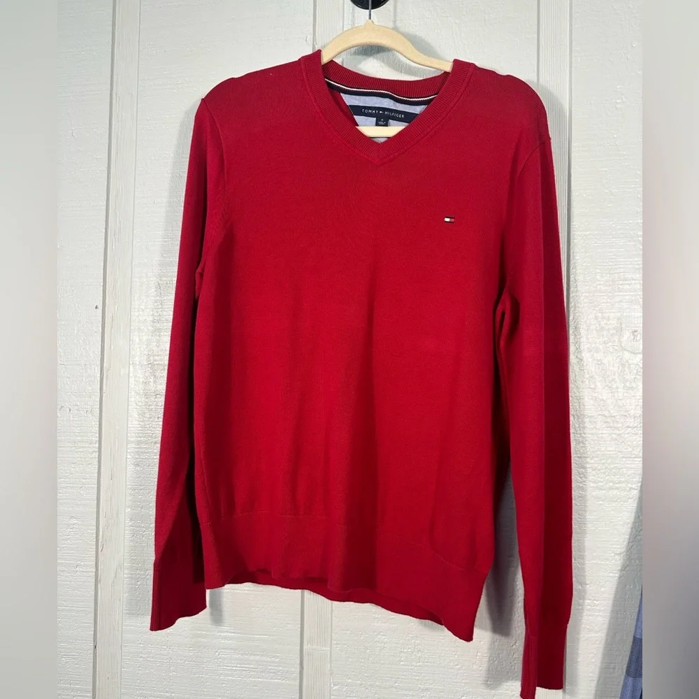 Tommy Hilfiger Red Men's  Sweater Size Medium EUC
